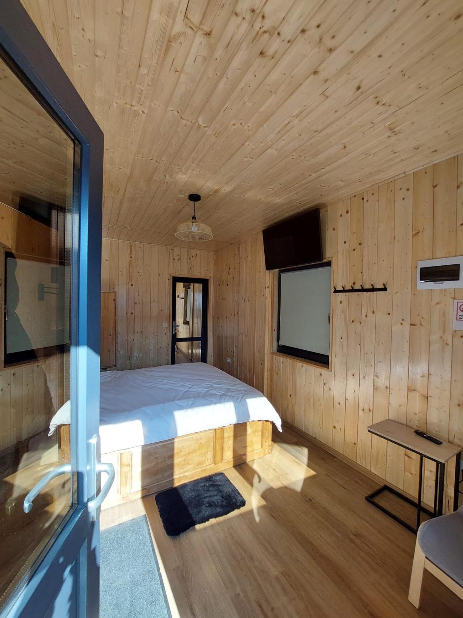 Pensiunea Novac Durau Exterior foto